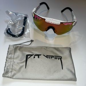 Pit vipers, The LA brights polarized